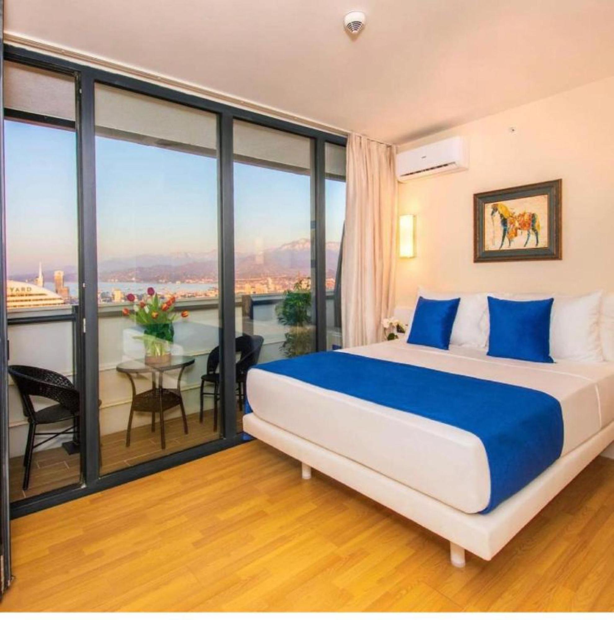 Delux Sea View Aparthotel In Orbi City Batumi Exterior foto